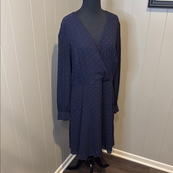 Ann Taylor Dresses & Skirts - B7 Ann Taylor Women’s 14 Dark Blue Midi Dress with Red Polka Dots